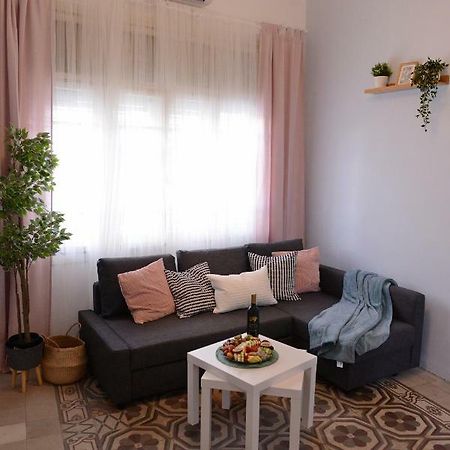 Trendy Apartments In The Heart Of Florentin With Free Netflix Tel Aviv Exteriör bild